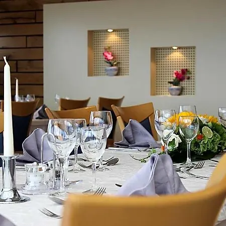 Reiff Hotel